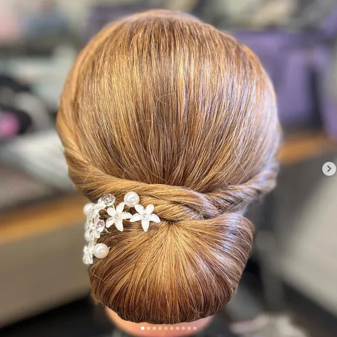 Golden Halo Salons style 1