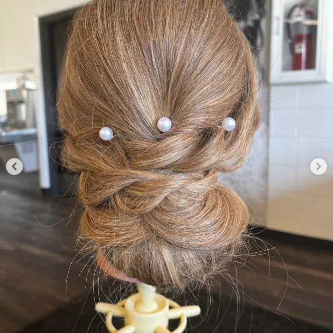 Golden Halo Salons style 3